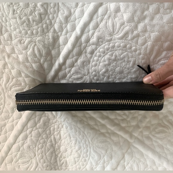 Kate Spade Wallet - Picture 5 of 10